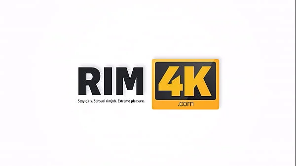 RIM4K. Naked model loses control and has sex with the photographer