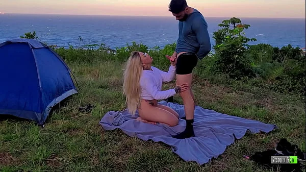 Sexo Arriscado Casal Amador real fodendo em acampamento - Sexdoll 520